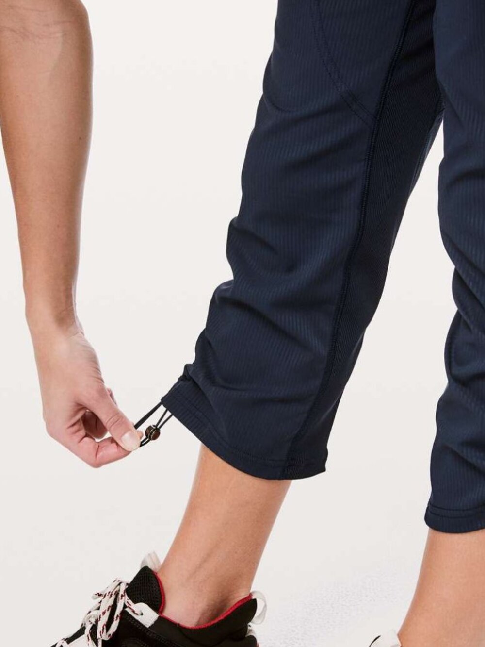 Lululemon Dance Studio Crop Pant 25" Inseam True Navy Size 6 - Picture 9 of 10